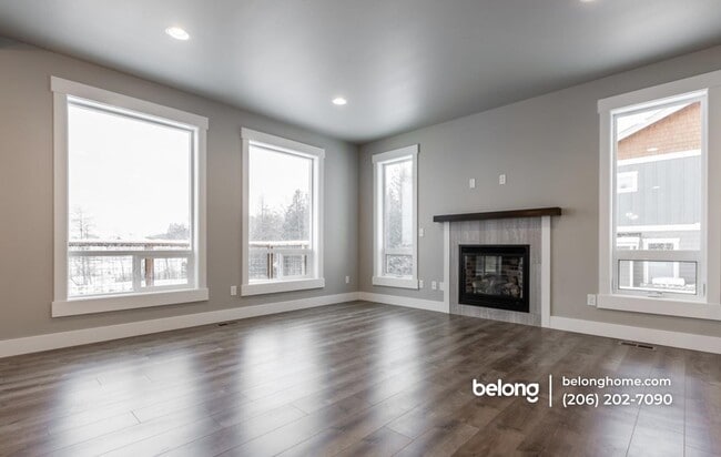 Building Photo - 2716 Chloe Ln