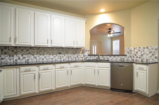 Foto del edificio - 11596 Lenox Ln