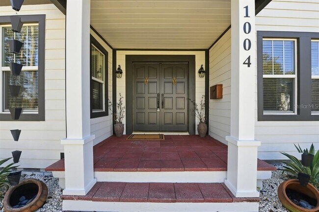 Foto del edificio - 1004 W Charter St