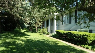 Building Photo - 2722 Park Ave