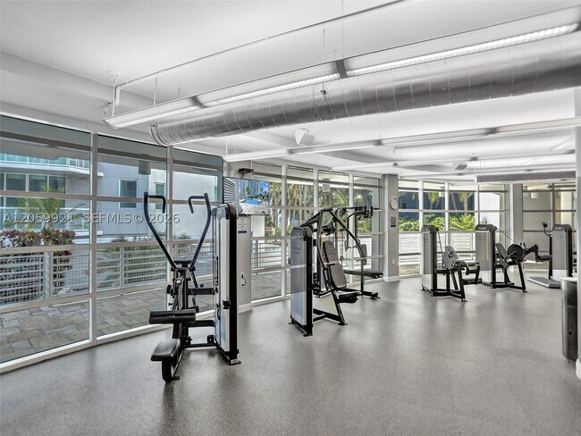 Foto del edificio - 244 Biscayne Blvd