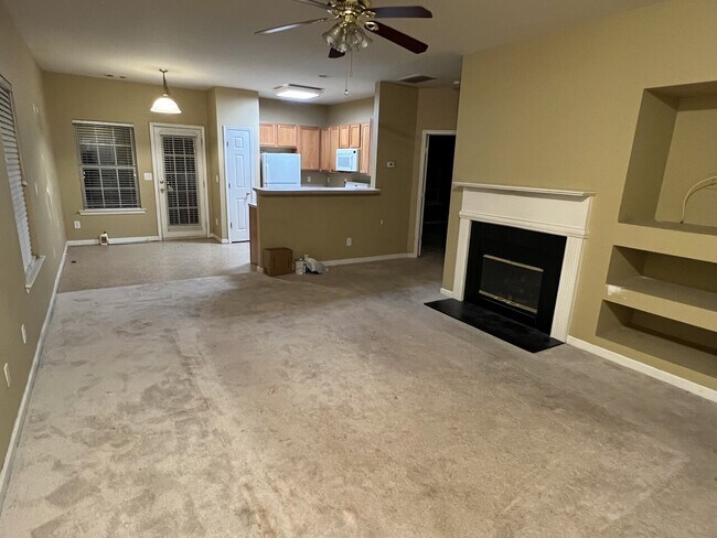 Building Photo - 1387 Raven Rock Trl