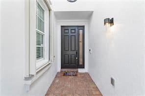 Building Photo - 5 br, 3 bath House - 10980 NW 78th Pl