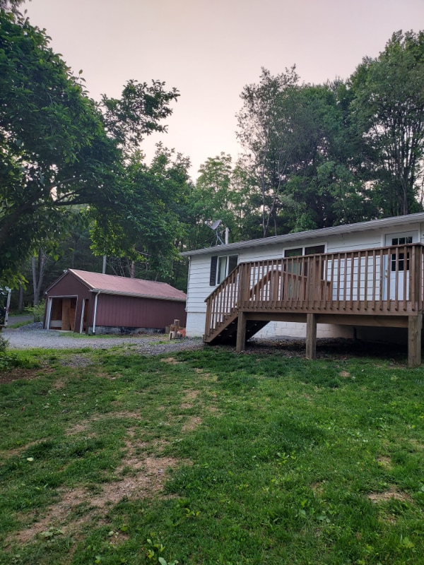 Primary Photo - 370 Summer Hill Rd