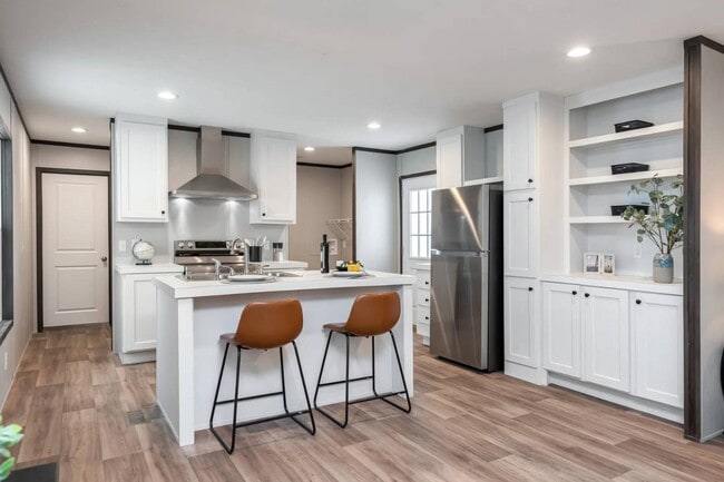 Building Photo - 1022 Monarch Dr