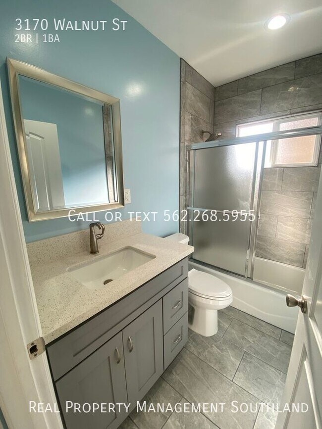 Building Photo - Remodelled 2 Bedroom 1 Bathroom ADU