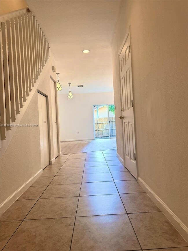 Building Photo - 63 SE 3rd Ave