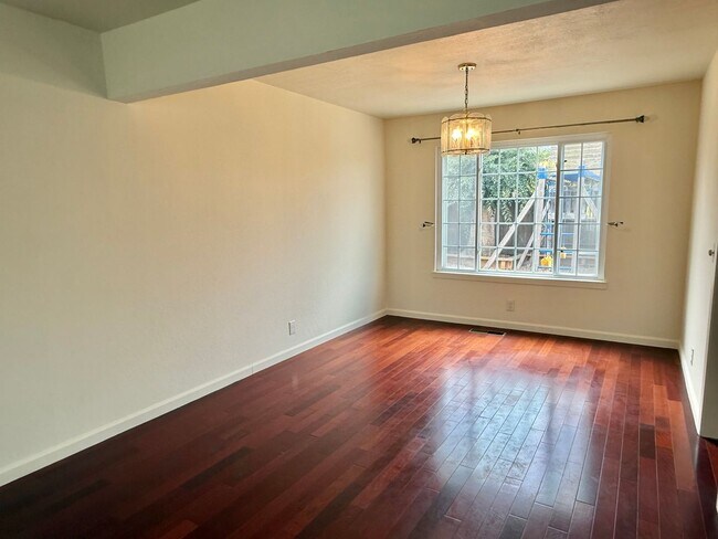 Building Photo - BERRYESSA - Beautiful 2 story home in desi...