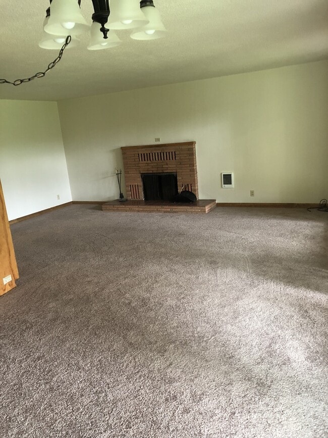 Foto del edificio - 800 NE 15th St