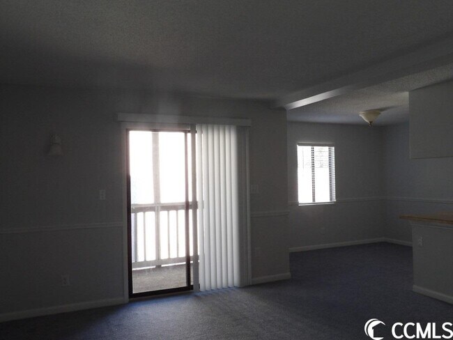 Foto del edificio - 10166 Beach Dr SW