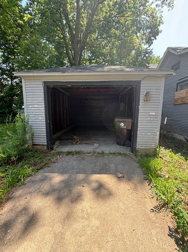 Foto del edificio - 1319 W Aiken Ave