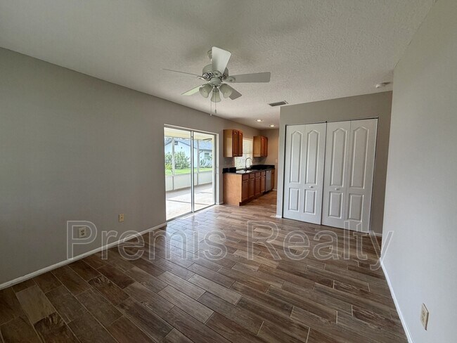 Foto del edificio - 1624 Heather Pl