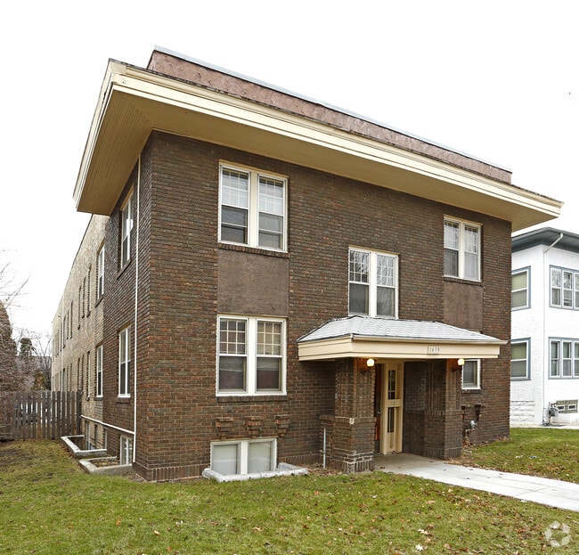 Building Photo - 1439 Grand Ave