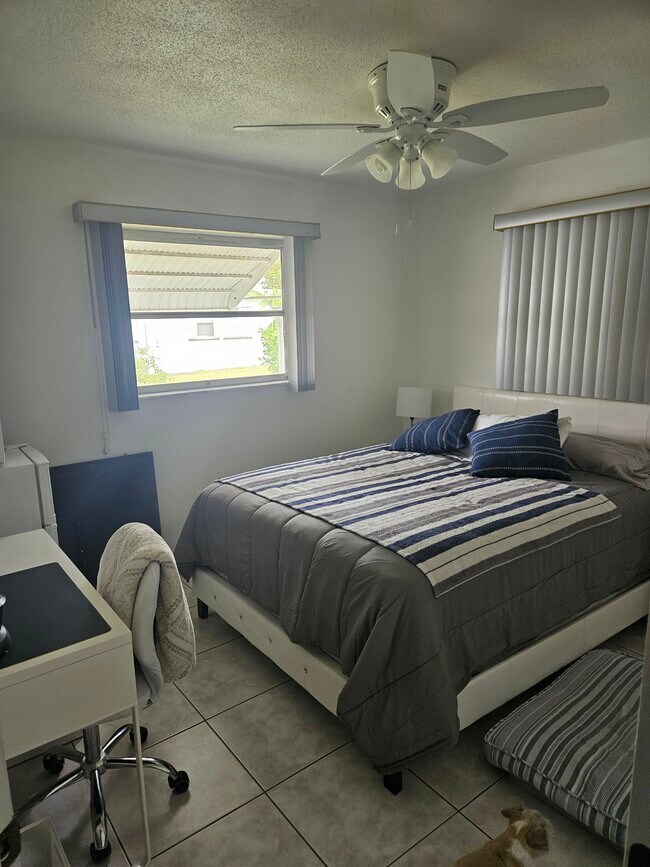 Foto del edificio - 141 NW 28th St