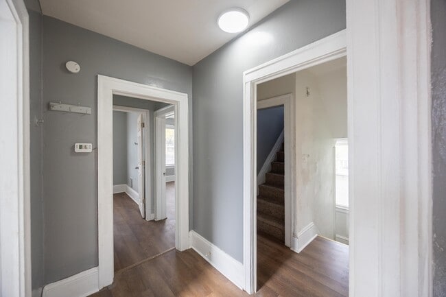 Building Photo - 2257 E 80th St