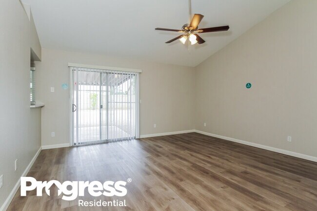 Foto del edificio - 5526 W Garden Dr