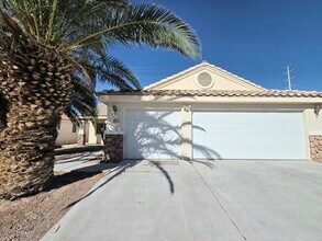 Building Photo - 3651 Yorba Linda Dr