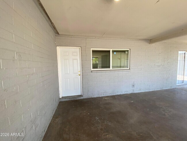 Foto del edificio - 1126 N 27th St