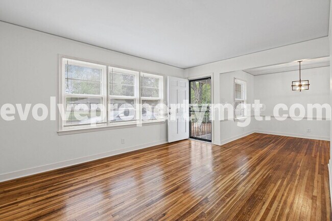 Foto del edificio - 1564 S Perkins Rd