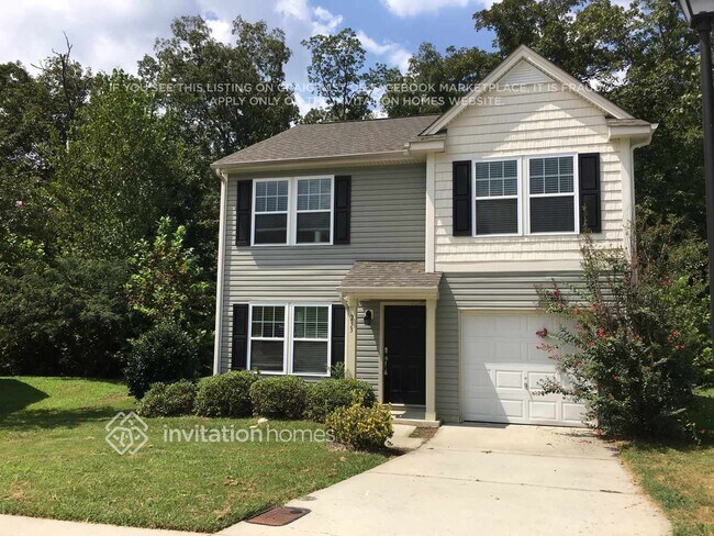 Building Photo - 233 Aershire Ct