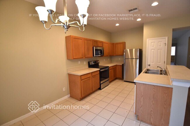 Foto del edificio - 240 Andover Dr