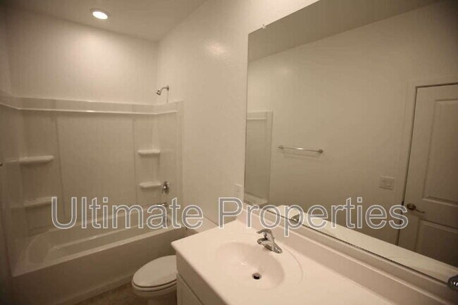 Foto del edificio - 25454 N 144th Dr