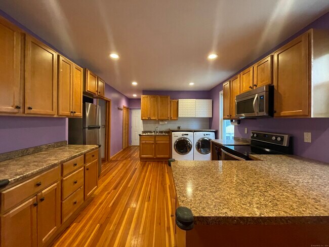 Foto del edificio - 325 Broad St