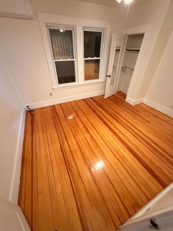 Foto del edificio - 10 Elsmere Ave