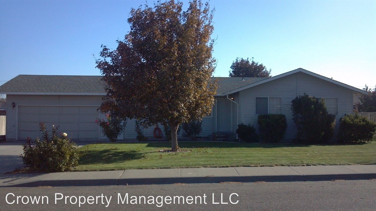 Foto principal - 3 br, 2 bath House - 3003 S Waverly Street