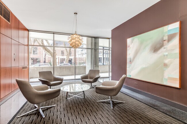 Foto del edificio - 3100 N Lake Shore Dr