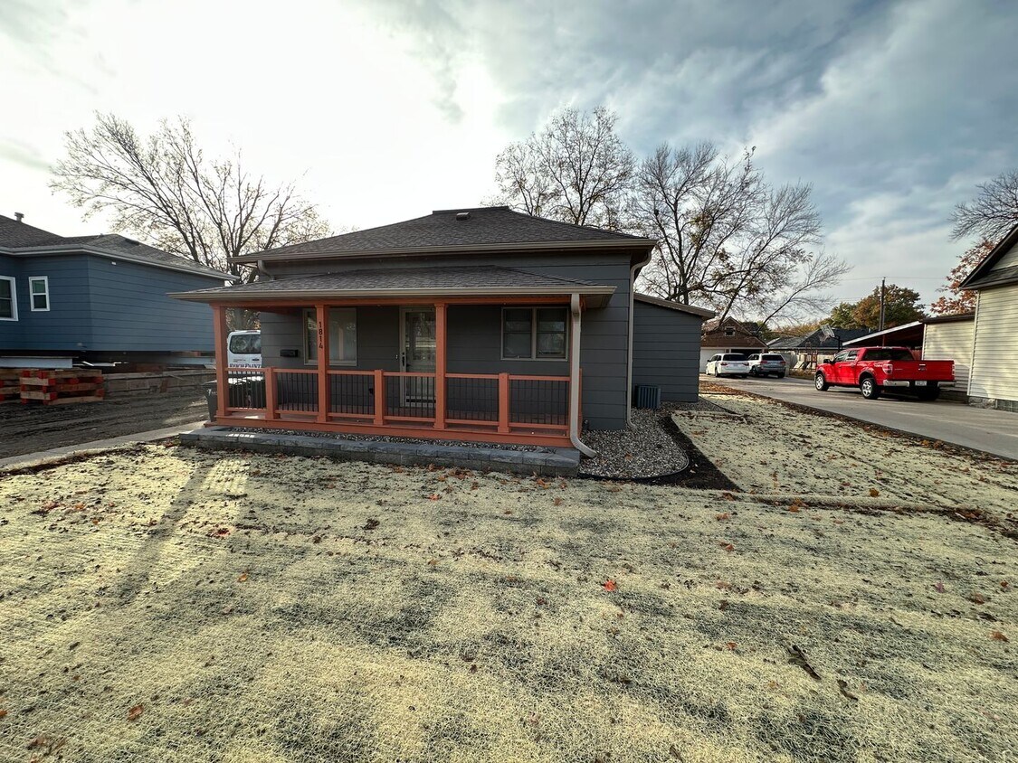 Foto principal - Newly Renovated 2 Bed House in Rock Valley...