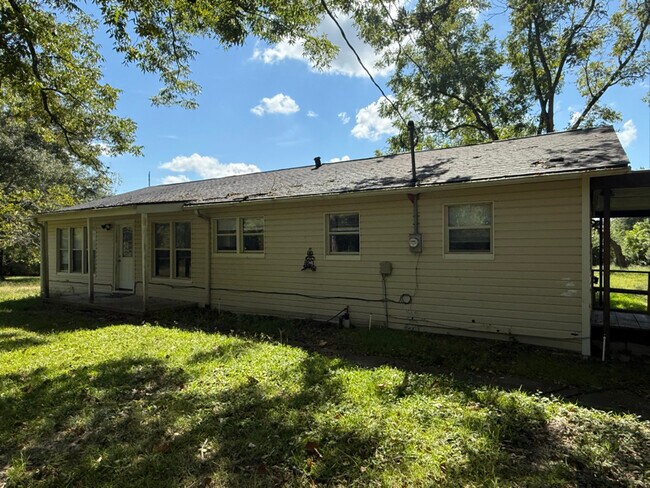 Foto del edificio - 609 Lane Dr