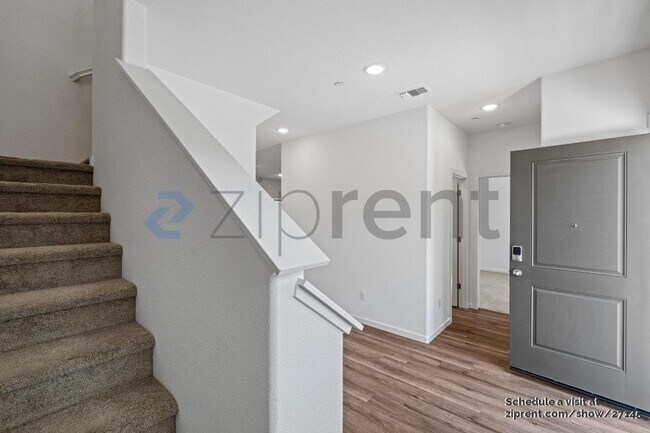 Building Photo - 1407 Silverbell Dr