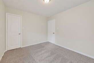 Building Photo - 14371 N Summerchase Cir