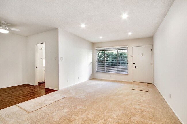 Foto del edificio - 1047 2nd St