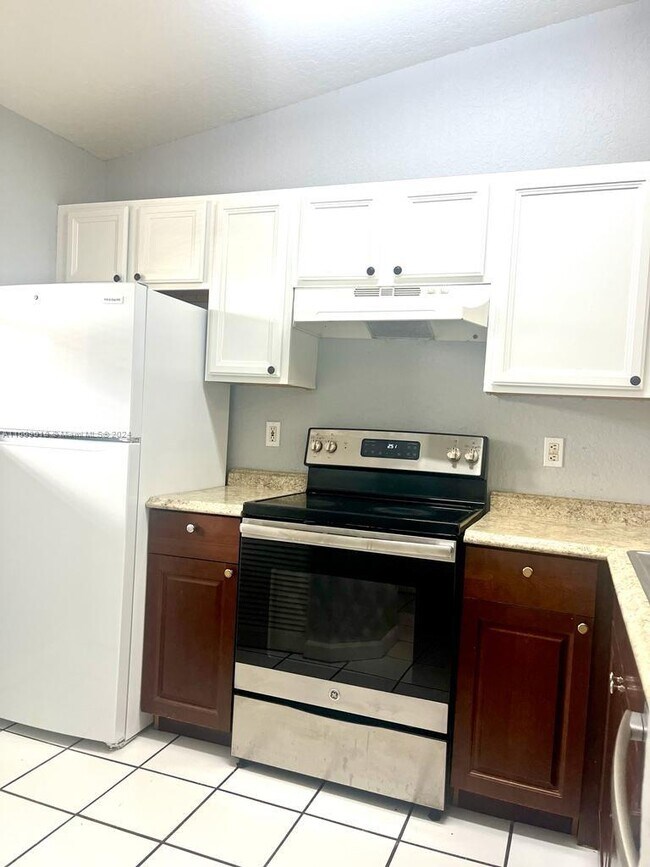 Foto del edificio - 3748 NW 91st Ln