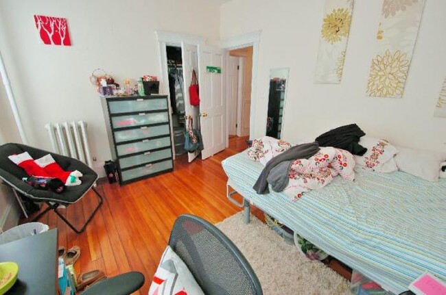 Building Photo - 2 bedroom in Boston MA 02115