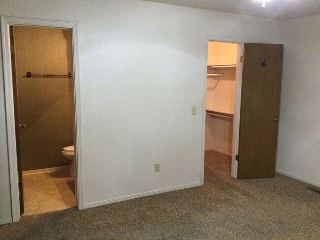 Foto del edificio - 7127 NW 115th St