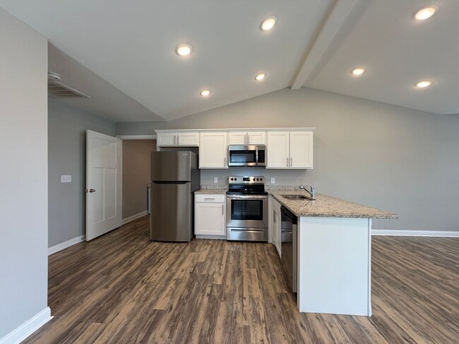 Building Photo - 312/314 Prescott Lane