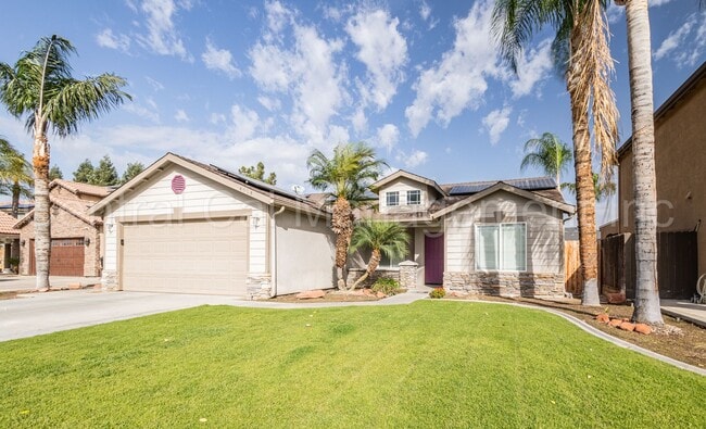 Building Photo - 3 Bedroom/2 Bath with a Pool and Solar - $...