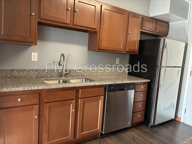 Building Photo - 16025 Van Aken Blvd