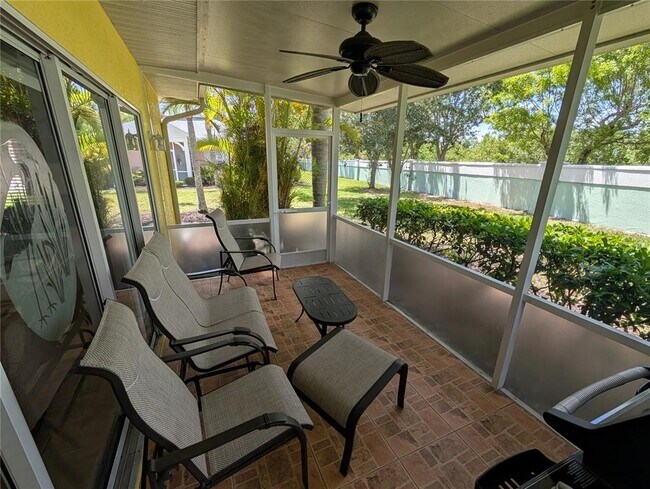 Foto del edificio - 25526 Heritage Lake Blvd