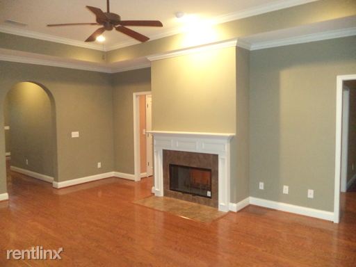 Building Photo - 153 Blackstone Ct