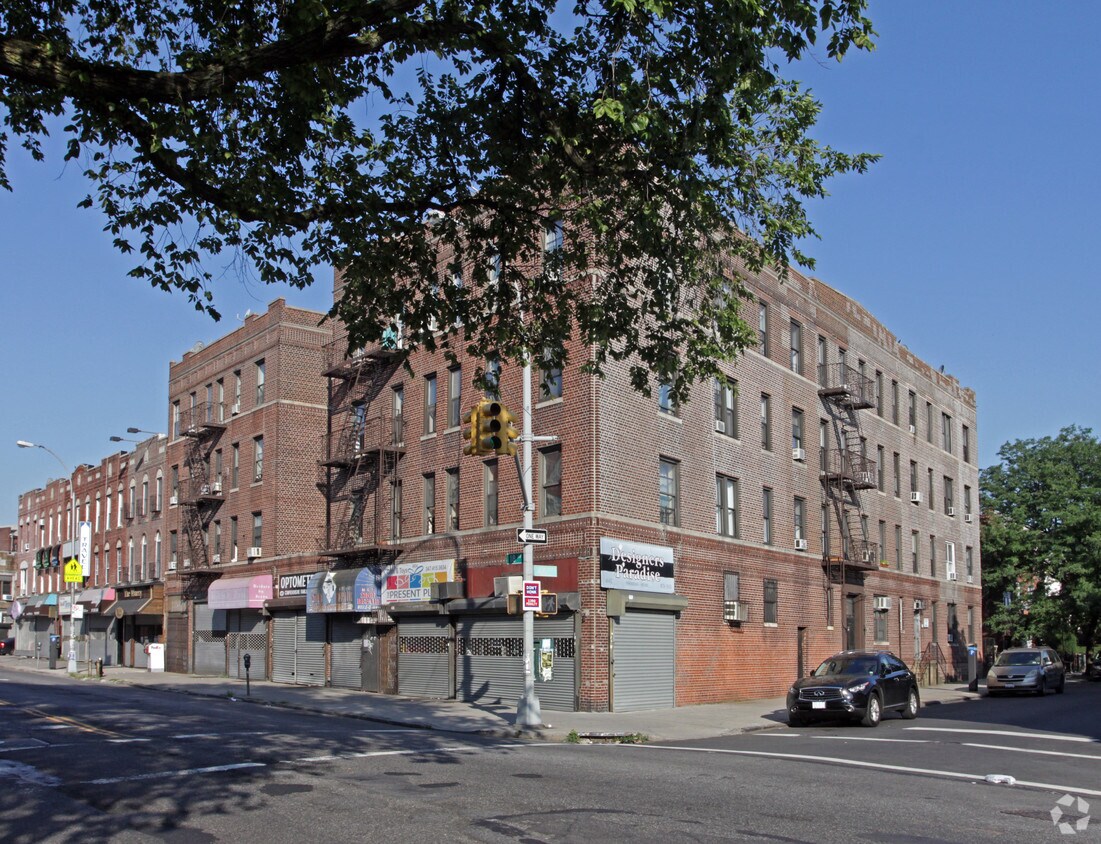 Primary Photo - 4602-4610 18th Ave