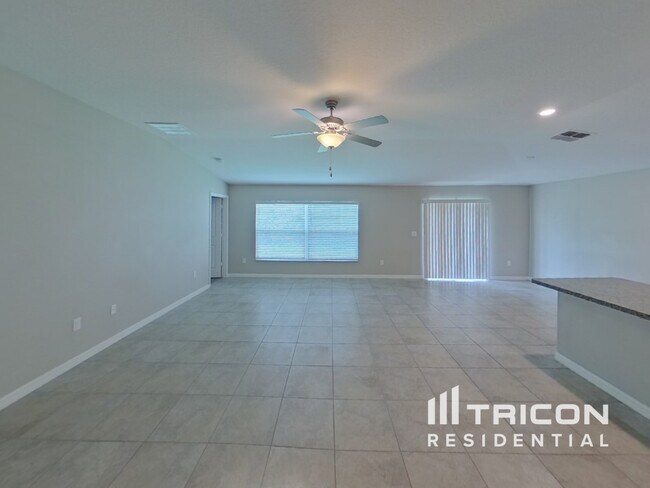 Foto del edificio - 7030 Wiseman Run Dr