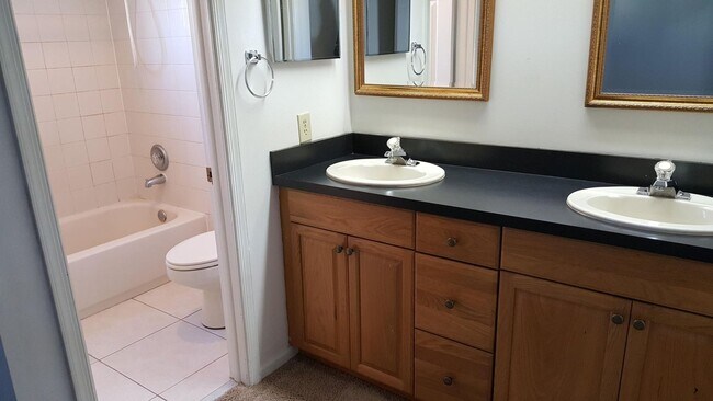 Foto del edificio - 11868 Sturbridge Ln