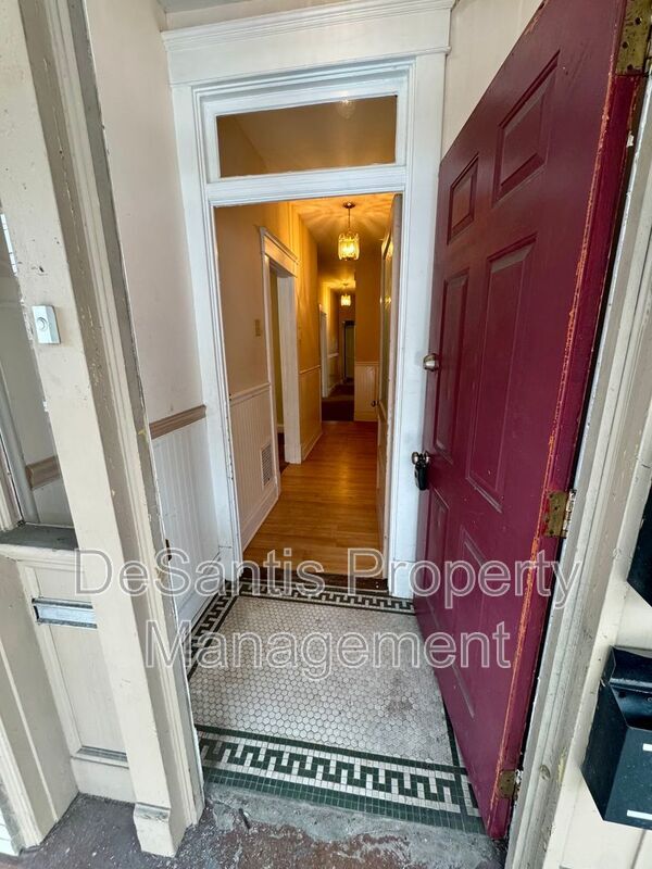 Foto del edificio - 5514 Broad St