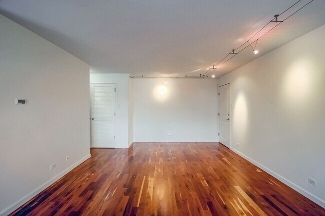 Foto del edificio - 1332 N Williams St