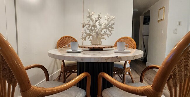 Foto del edificio - 2501 N Ocean Blvd