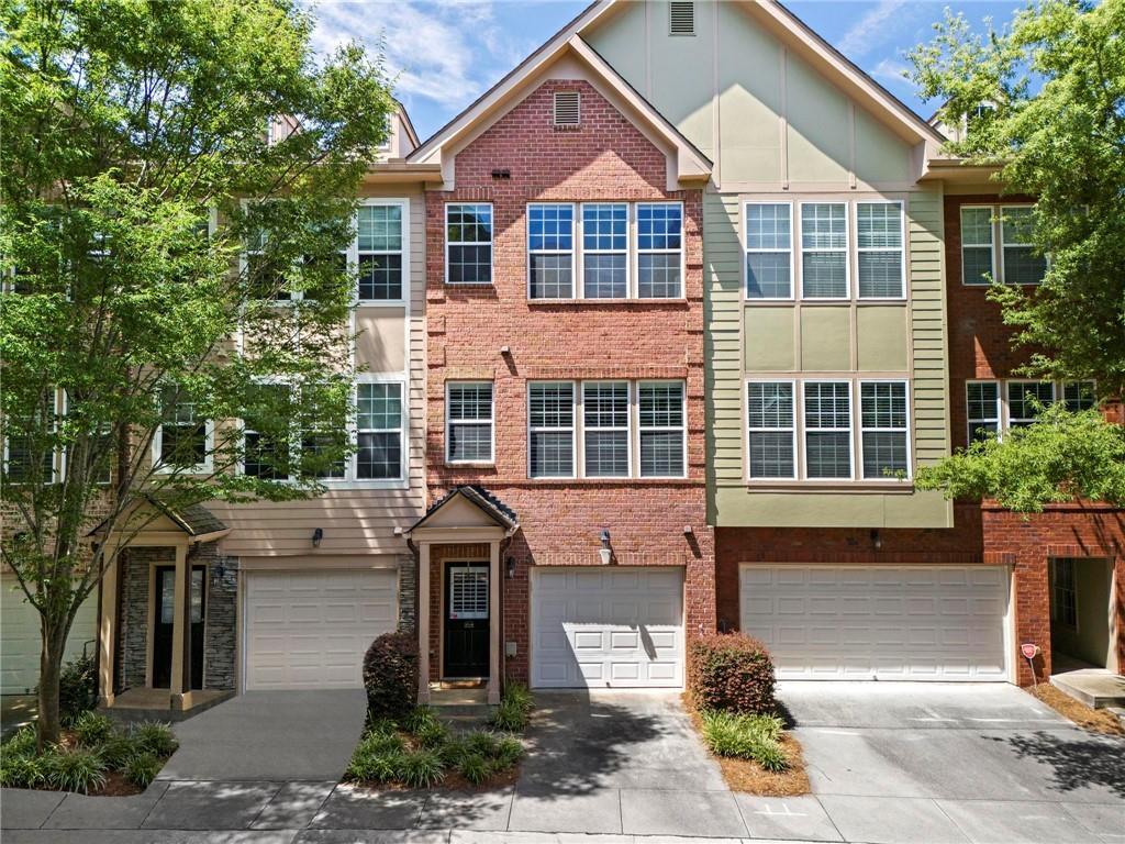 Foto principal - 3714 Ashford Creek Hill NE